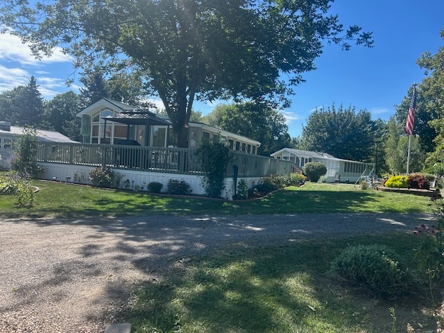 10 Pike Circle